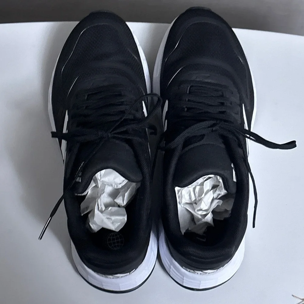 Adidas Running Shoes 6 Black White Duramo 10 K Sneakers Classic Athletic